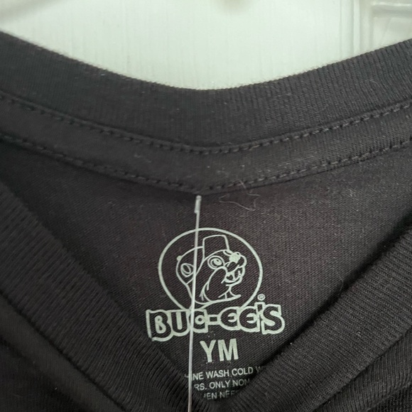 🎃 BUC-EE’S Halloween Tee Shirt NWT - Picture 4 of 4